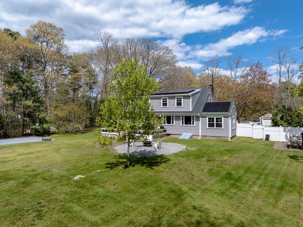 91 North St, Mattapoisett, MA Photo #29