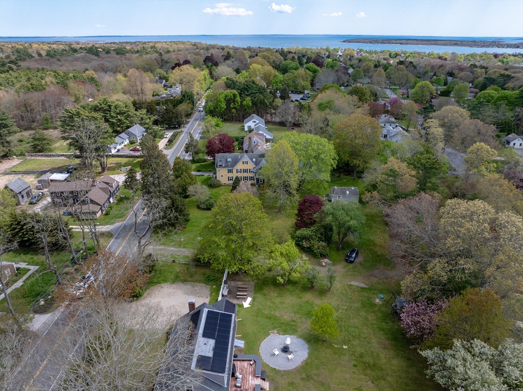 91 North St, Mattapoisett, MA Photo #2