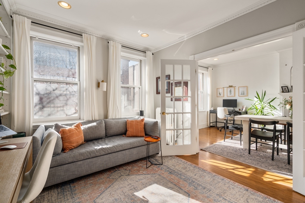 145 Charles St 3