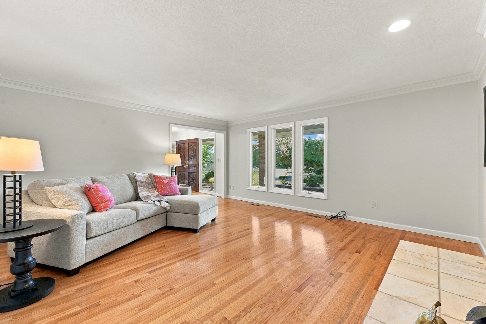692 Wolf Swamp Rd, Longmeadow, MA, 692 Wolf Swamp Rd, Longmeadow, MA Photo #18