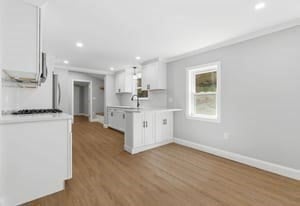 9 Walden Pond Ave, Saugus, MA, 9 Walden Pond Ave, Saugus, MA Photo #10