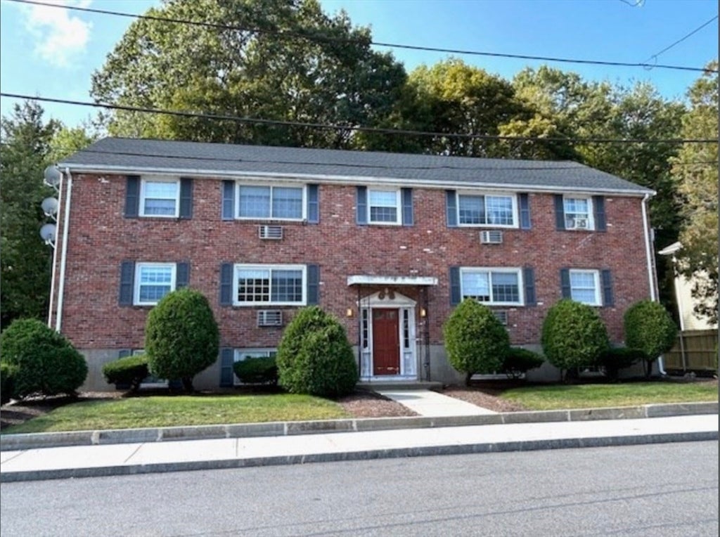 41 Mullin Ave #2, Quincy, MA, 41 Mullin Ave #2, Quincy, MA Photo #1