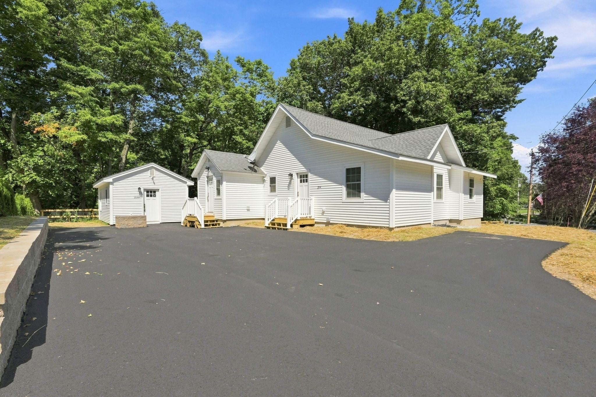 204 River Dr, Hadley, MA, 204 River Dr, Hadley, MA Photo #1