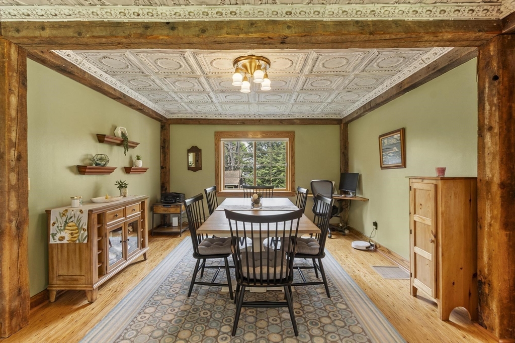 2 Knox Ave, Groveland, MA Photo #23