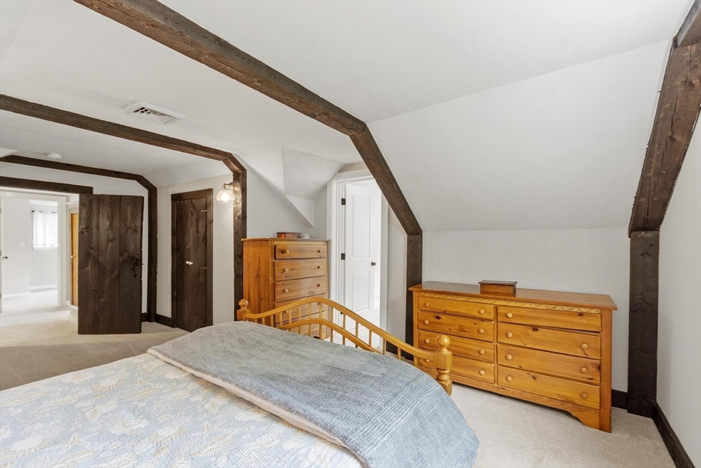 2 Knox Ave, Groveland, MA Photo #30