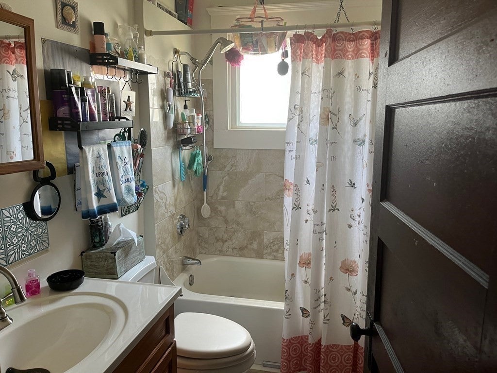 108-110 Conway St, Greenfield, MA Photo #12