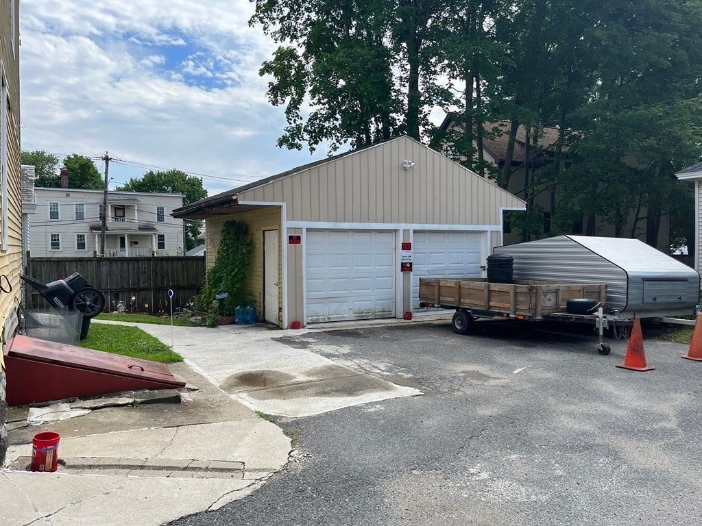 108-110 Conway St, Greenfield, MA Photo #2