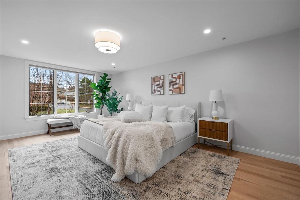 77 Waverley Avenue 77