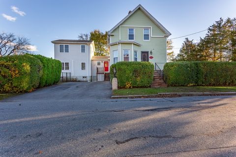 Photo of 39 Veranda Ave, Fairhaven, MA 02719 (MLS # 73512808)