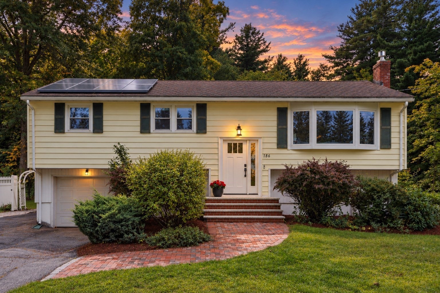 186 High St, Chelmsford, MA, 186 High St, Chelmsford, MA Photo #1