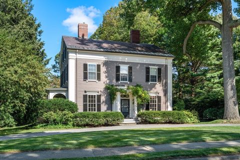 Photo of 269 Franklin St, Newton, MA 02458 (MLS # 73476834)