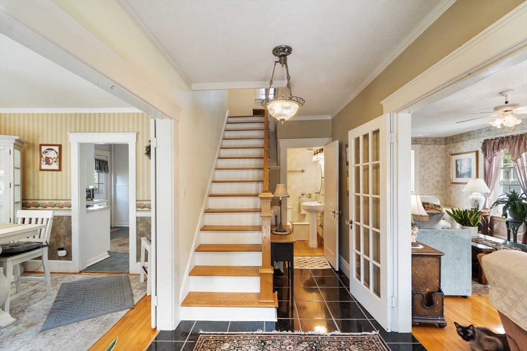 7 Jonathan St