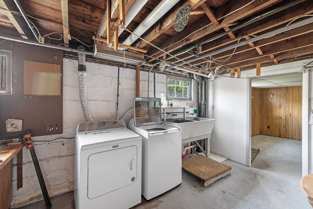 58 Sohier Rd, Beverly, MA Photo #29
