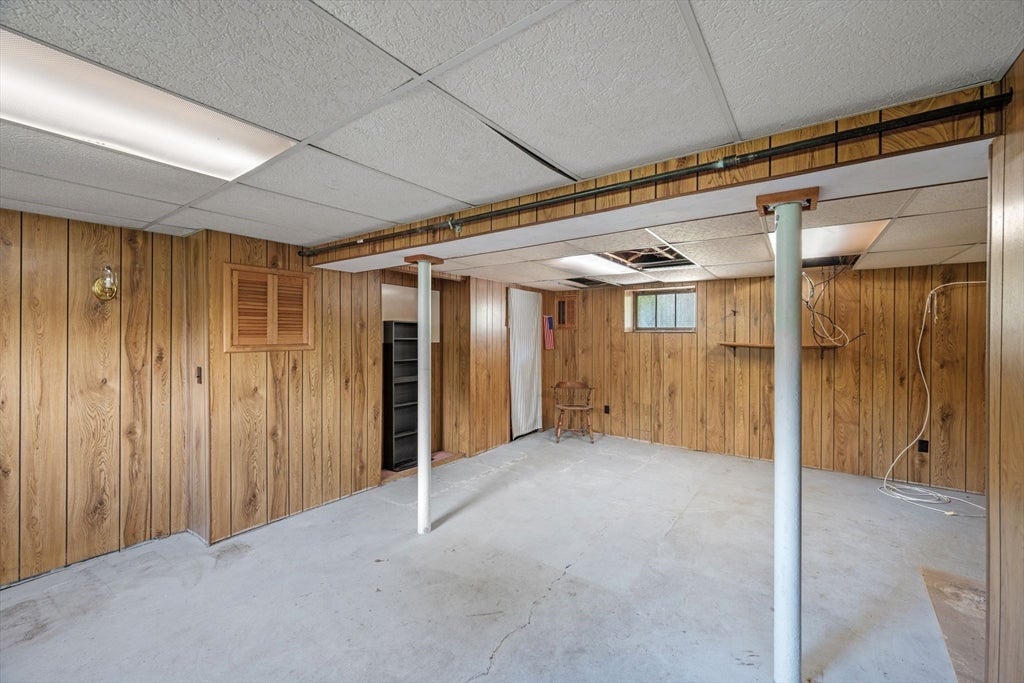 58 Sohier Rd, Beverly, MA Photo #31