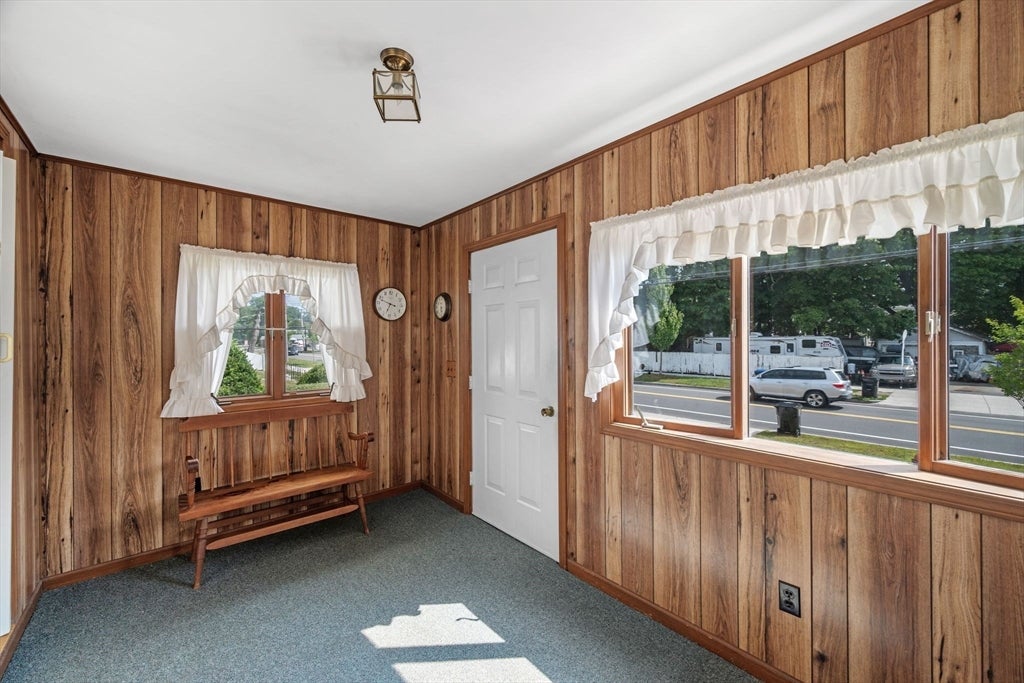 58 Sohier Rd, Beverly, MA Photo #3
