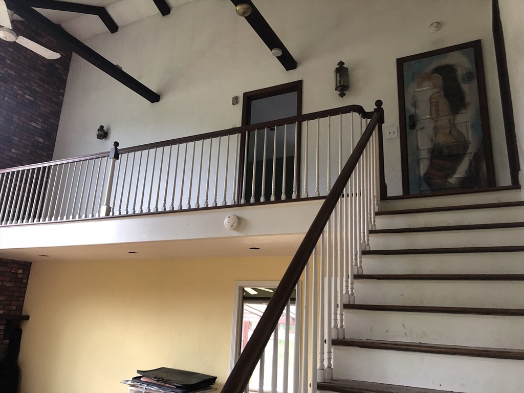 231 Chamberlain Hill Rd