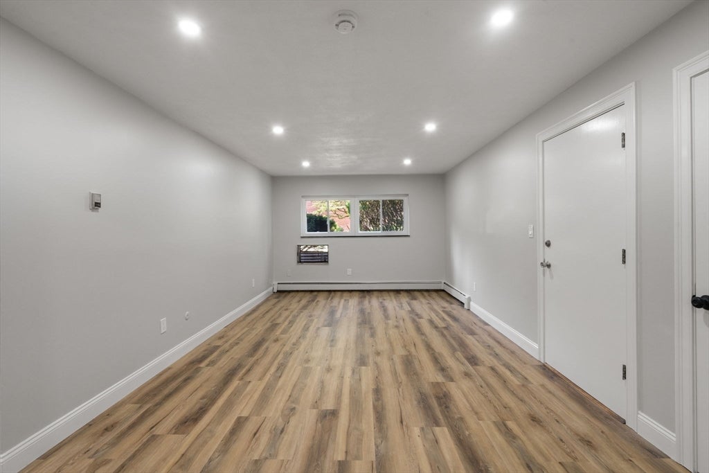 89 Walnut St #2, Newton, MA, 89 Walnut St #2, Newton, MA Photo #3