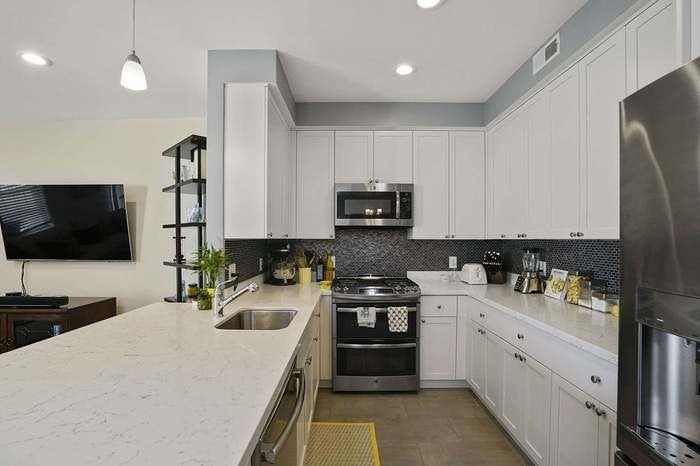 70 Endicott Street #1003, Norwood, MA, 70 Endicott Street #1003, Norwood, MA Photo #1