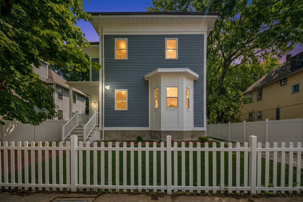 20 Wentworth St 1
