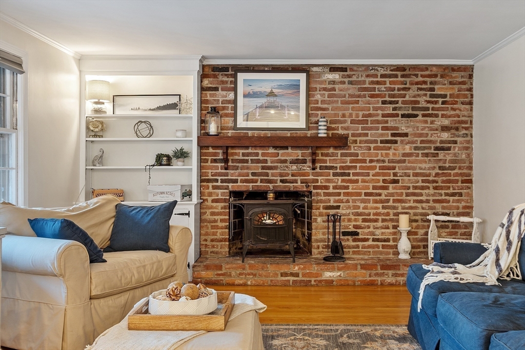 26 Monument Hill Road