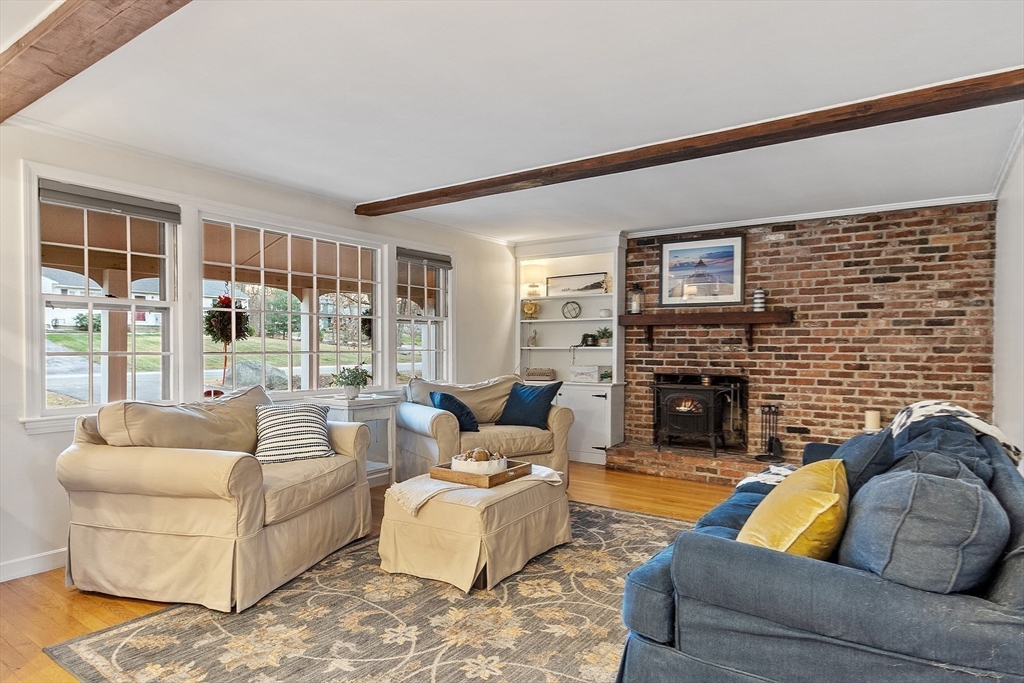 26 Monument Hill Road