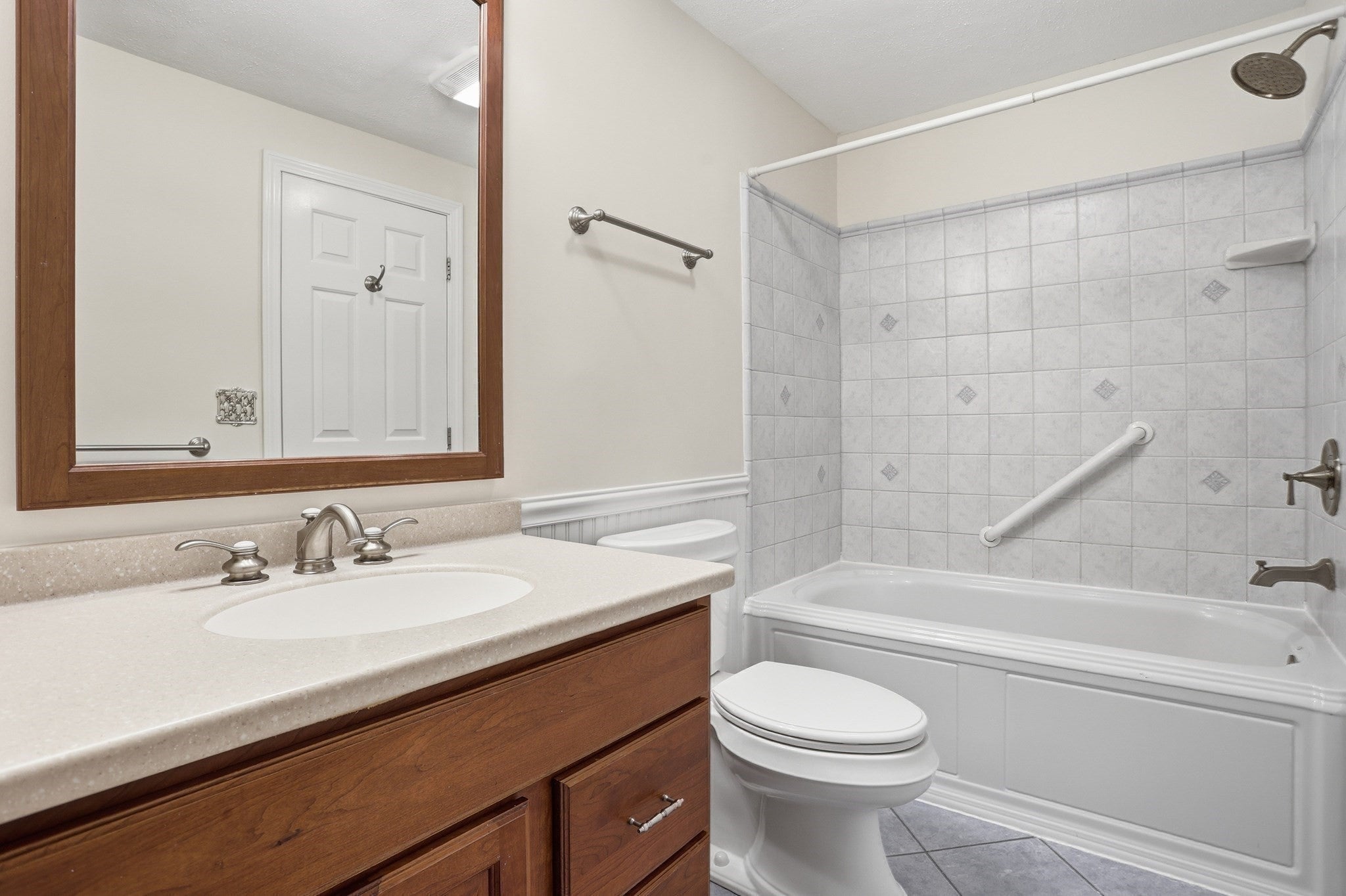 35 Casey Circle #35, Waltham, MA Photo #15
