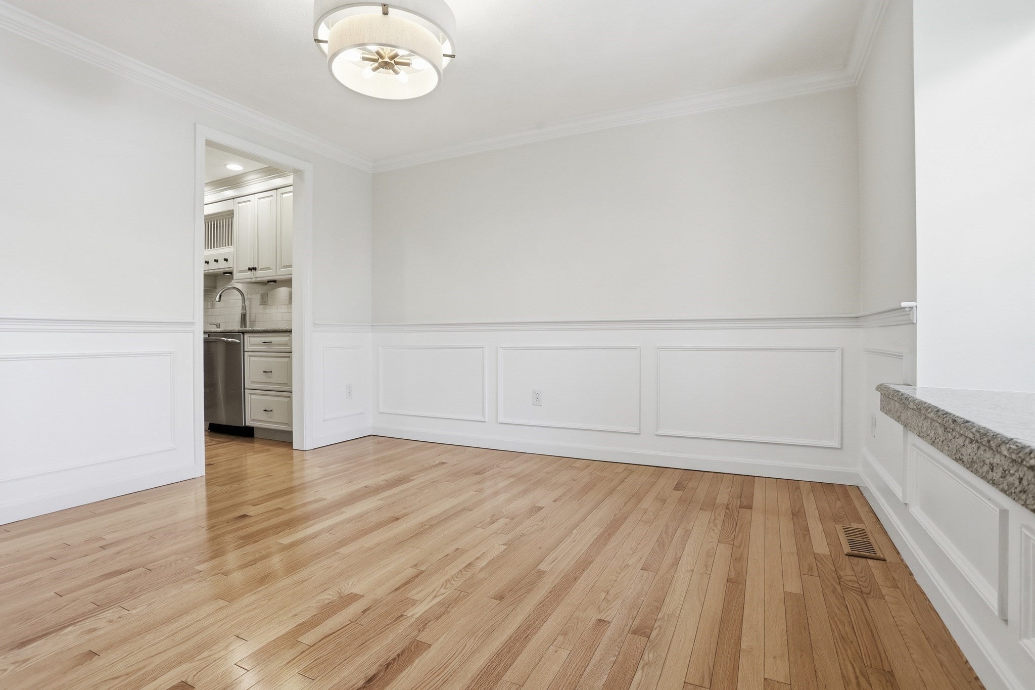 35 Casey Circle #35, Waltham, MA Photo #5
