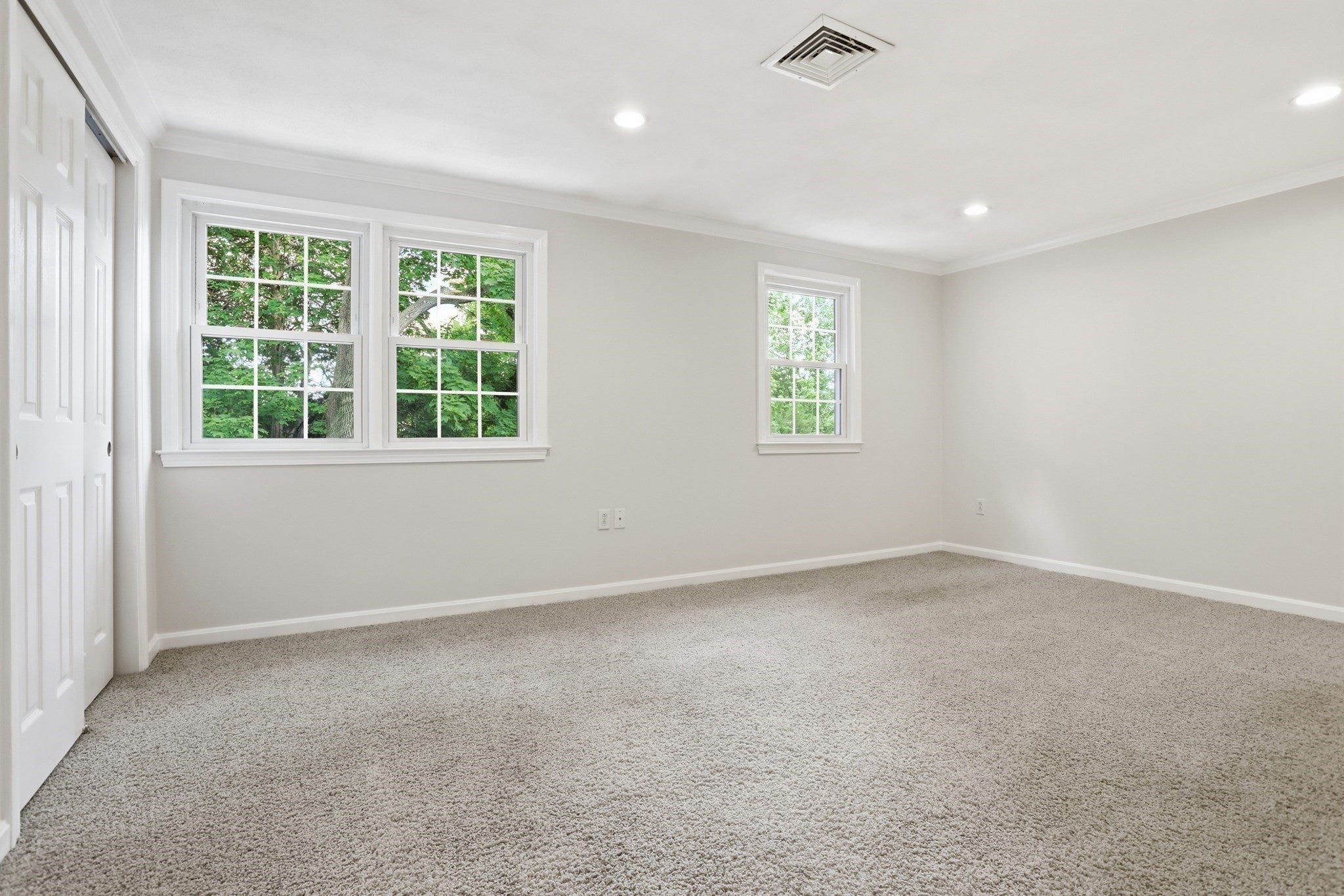 35 Casey Circle #35, Waltham, MA Photo #13