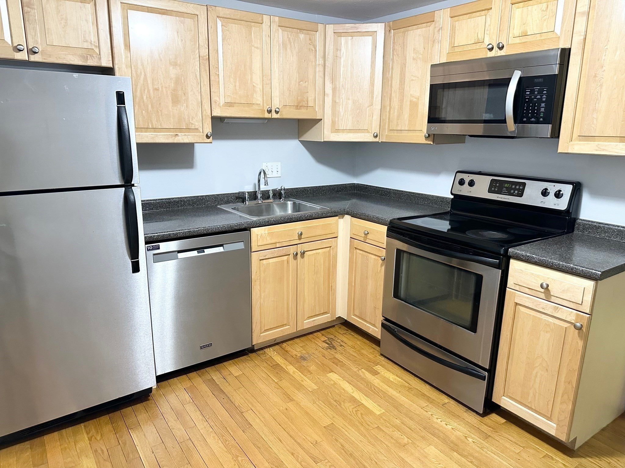 95 Maple St #7, Malden, MA, 95 Maple St #7, Malden, MA Photo #5