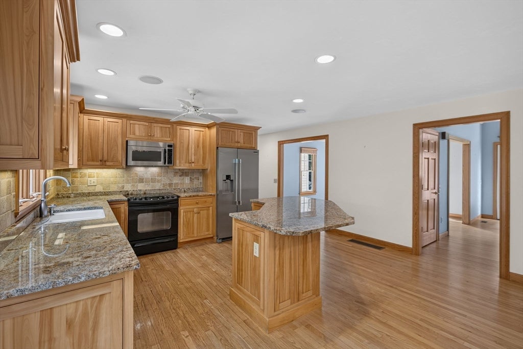80 Upland Circle, Brewster, MA Photo #11