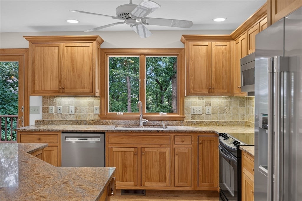 80 Upland Circle, Brewster, MA Photo #9