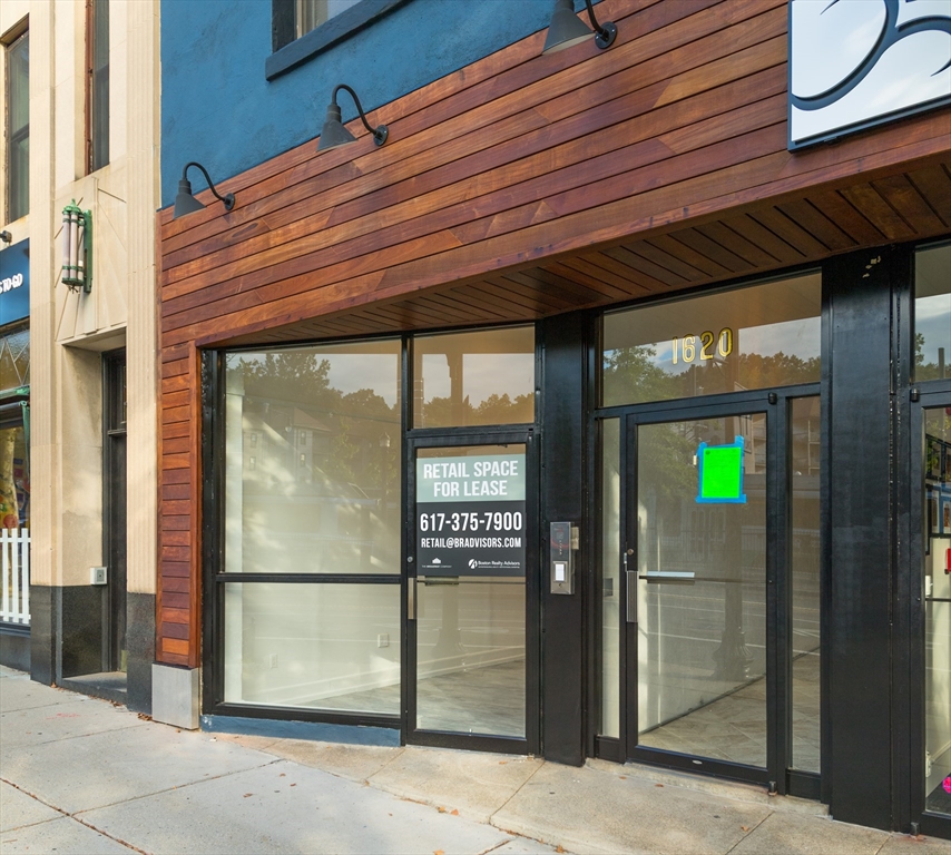 1620 Beacon Street