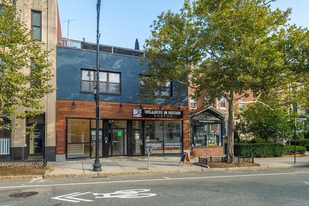 1620 Beacon Street