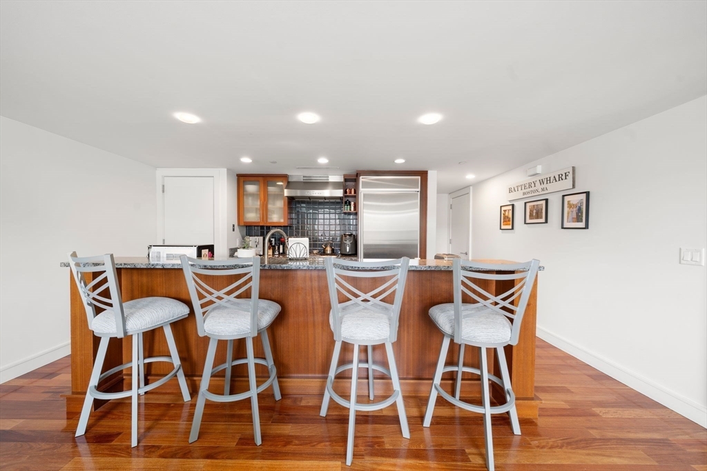 2 Battery Wharf 2501