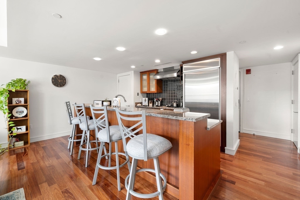 2 Battery Wharf 2501