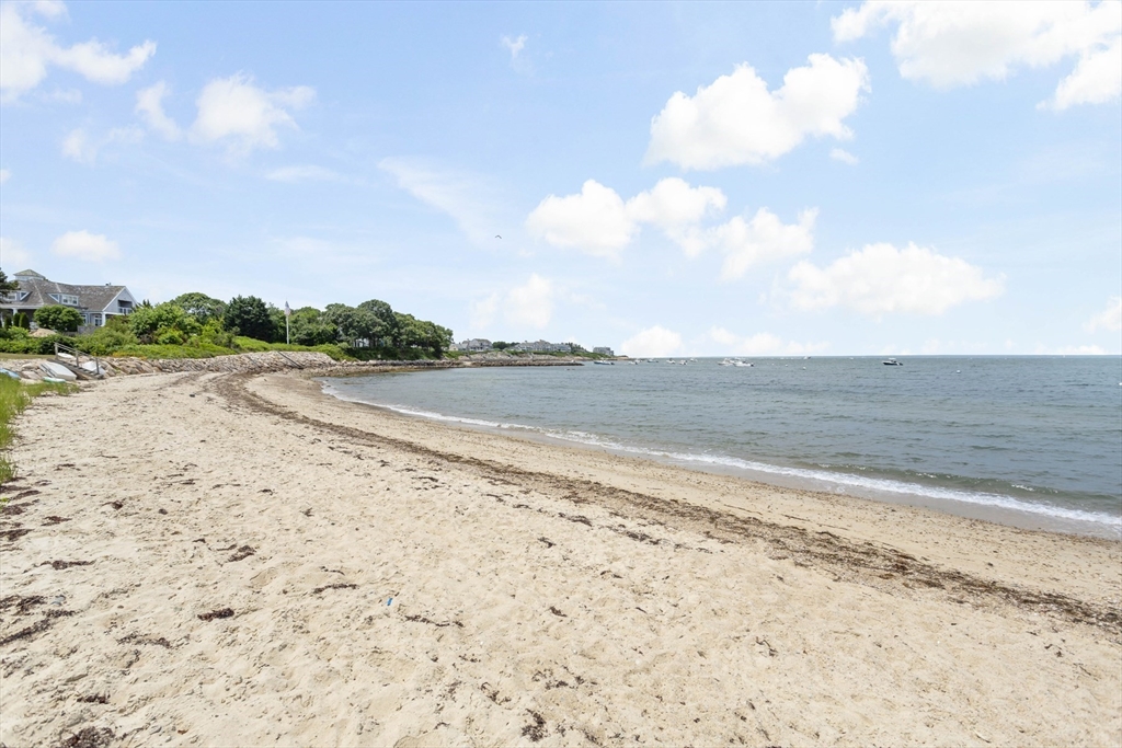 3 Waterside Dr