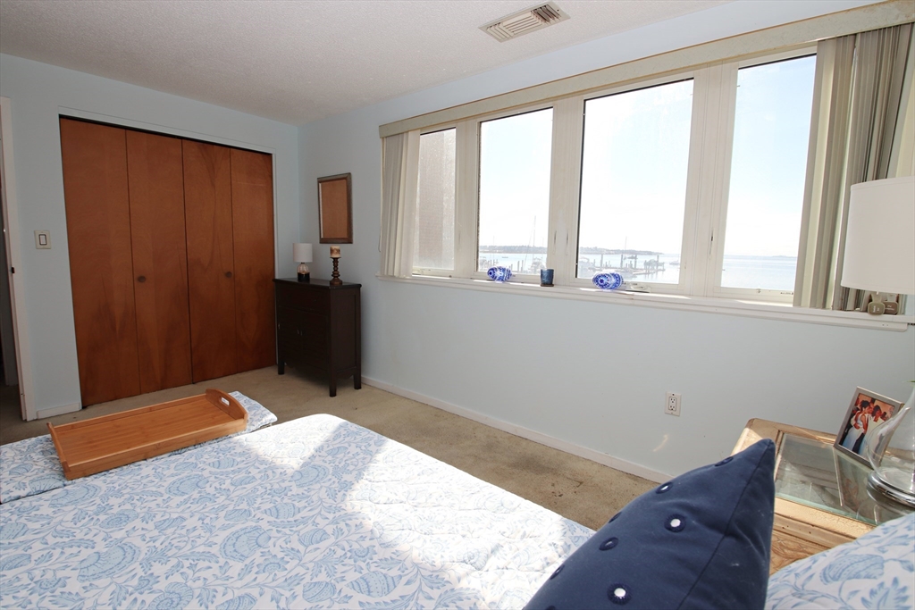 Lynn, Massachusetts 01902, United States, 2 Bedrooms Bedrooms, ,2 BathroomsBathrooms,Residential,Active,234629