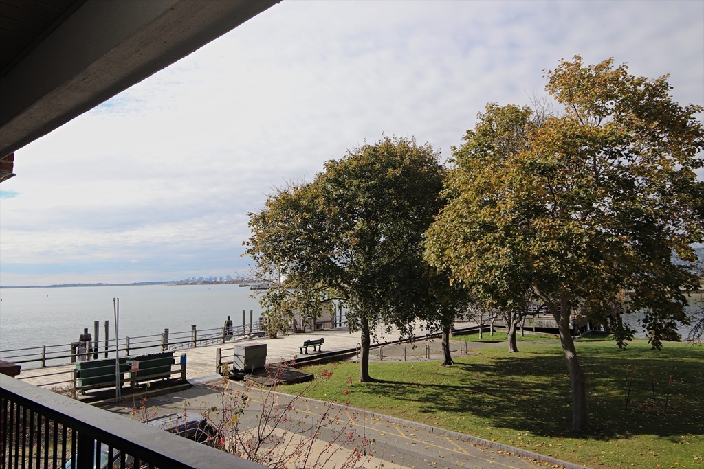 Lynn, Massachusetts 01902, United States, 2 Bedrooms Bedrooms, ,2 BathroomsBathrooms,Residential,Active,234629