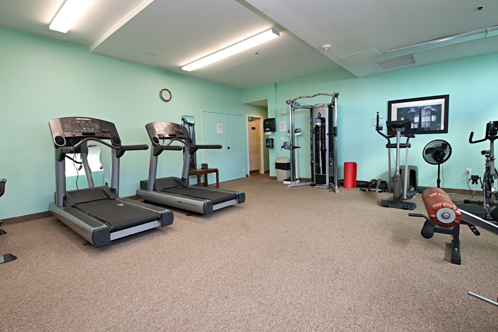 Lynn, Massachusetts 01902, United States, 2 Bedrooms Bedrooms, ,2 BathroomsBathrooms,Residential,Active,234629