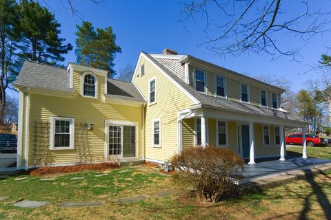 146 Mansion Dr Walpole MA 02032