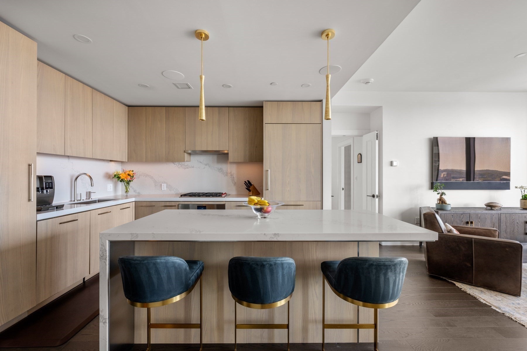 430 Stuart St 23J