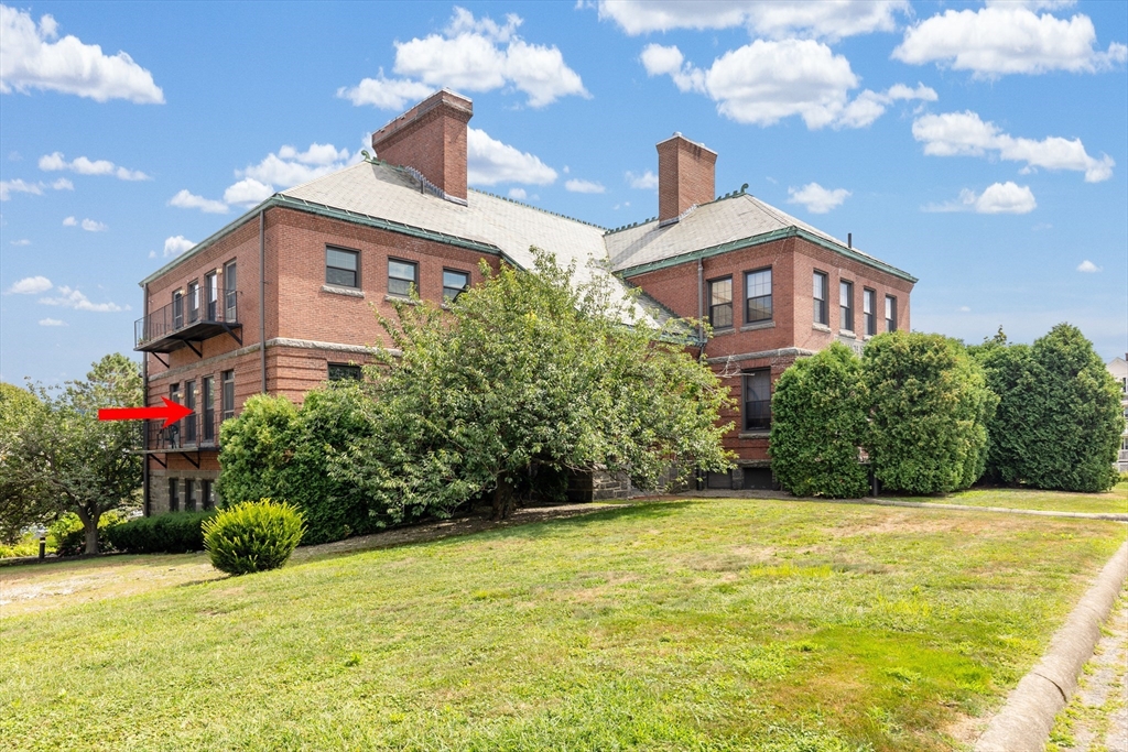 250 Whitwell St 8