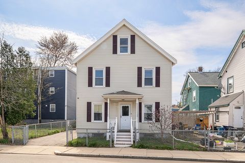 39 Duncan St Boston MA 02122
