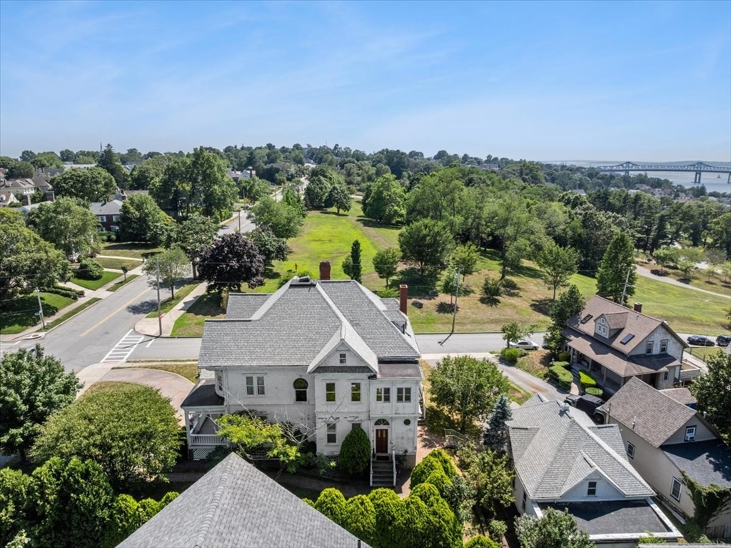 878 Highland Ave