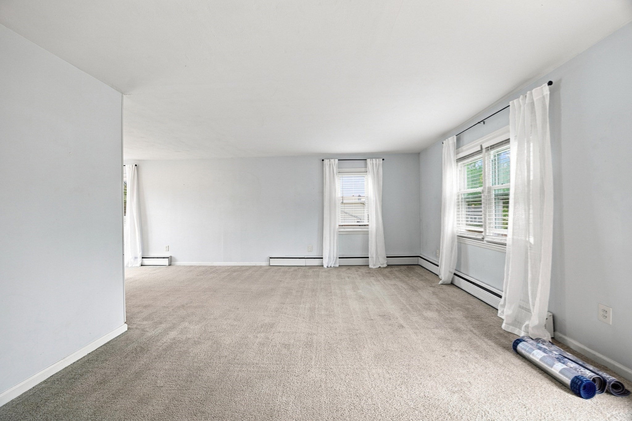 12 Park Ave, Holyoke, MA, 12 Park Ave, Holyoke, MA Photo #6
