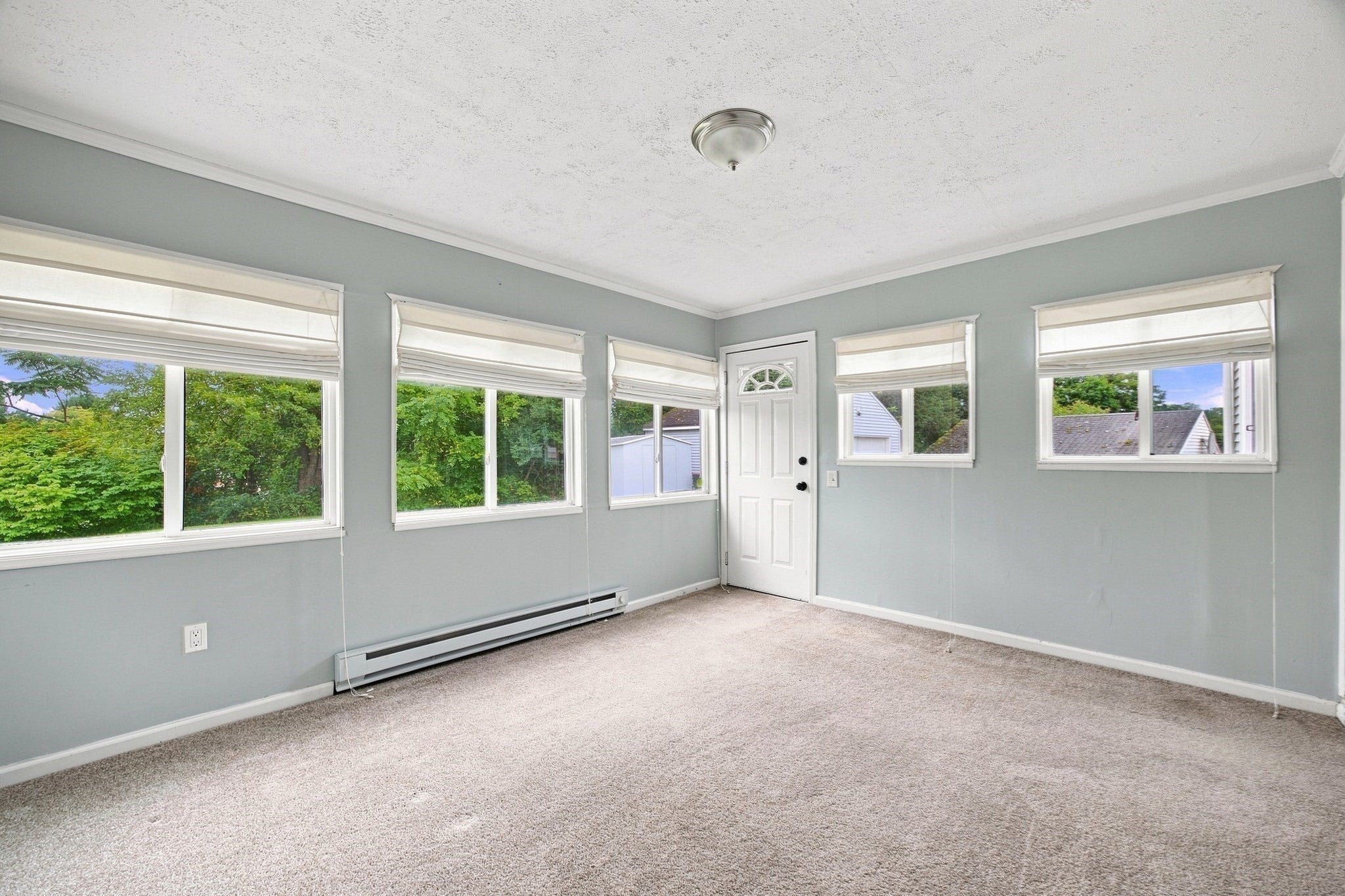 12 Park Ave, Holyoke, MA, 12 Park Ave, Holyoke, MA Photo #17