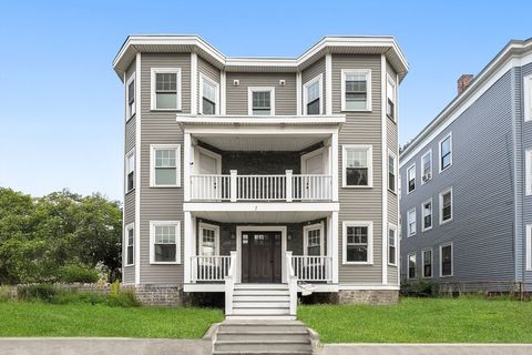 Photo of 679-683 Columbia Rd #4, Boston, MA 02125 (MLS # 73462949)