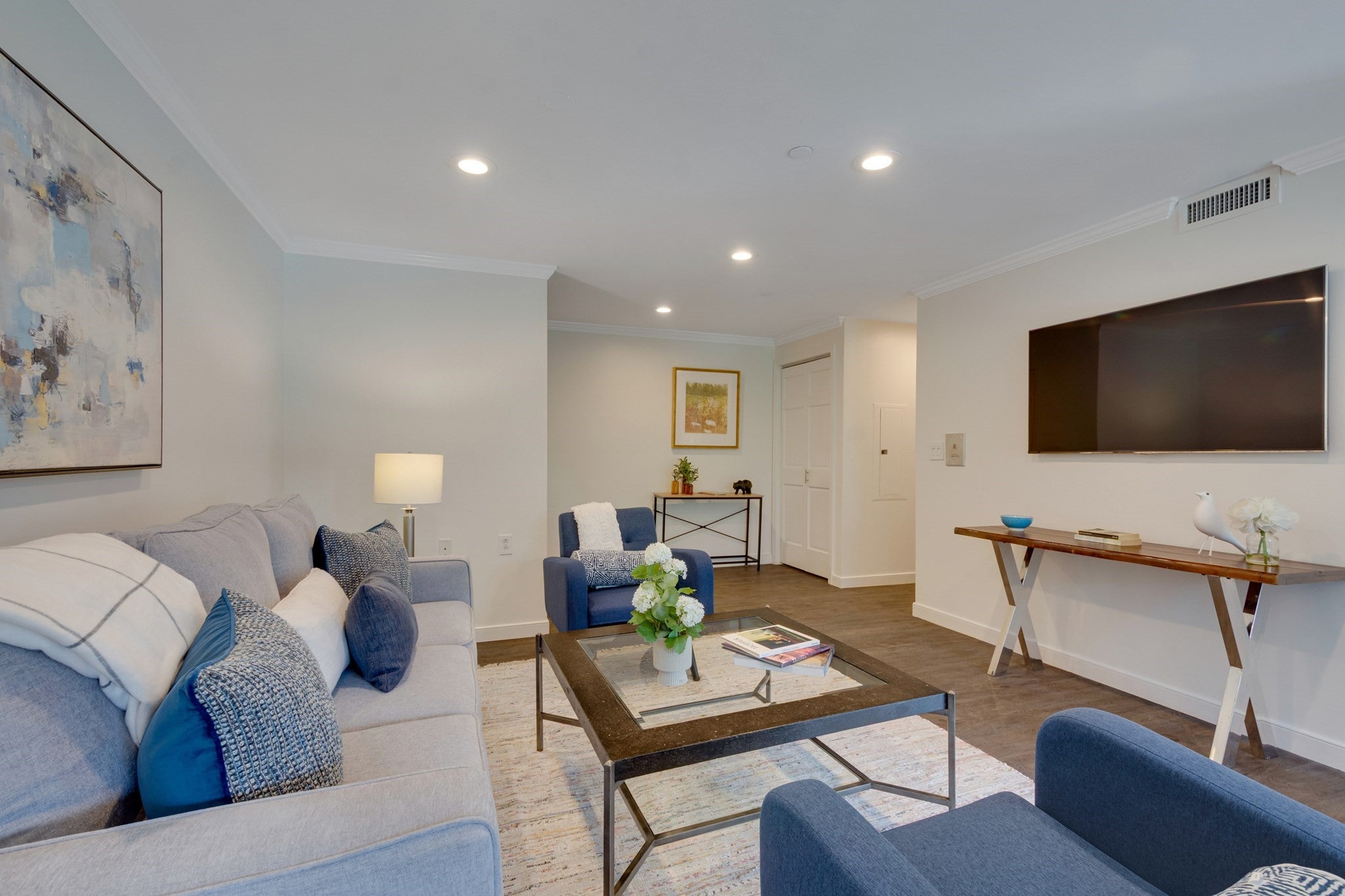 140 Lincoln Road 218