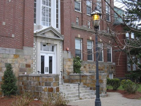 Photo of 130 Beach St #210, Quincy, MA 02170 (MLS # 73466593)