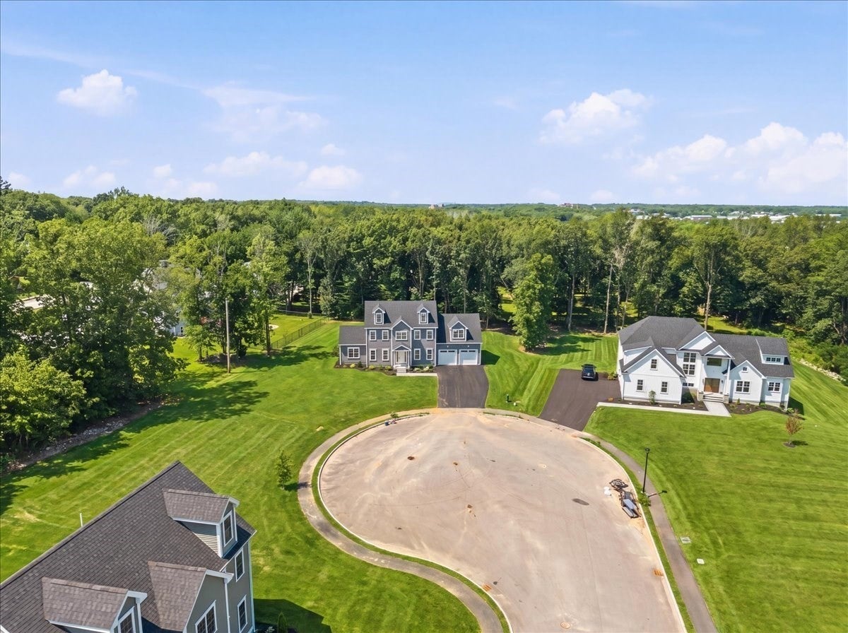 3 Loidie Lane, Brockton MA 02301